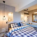 Stylish And High-End Designer Apartments In City Center