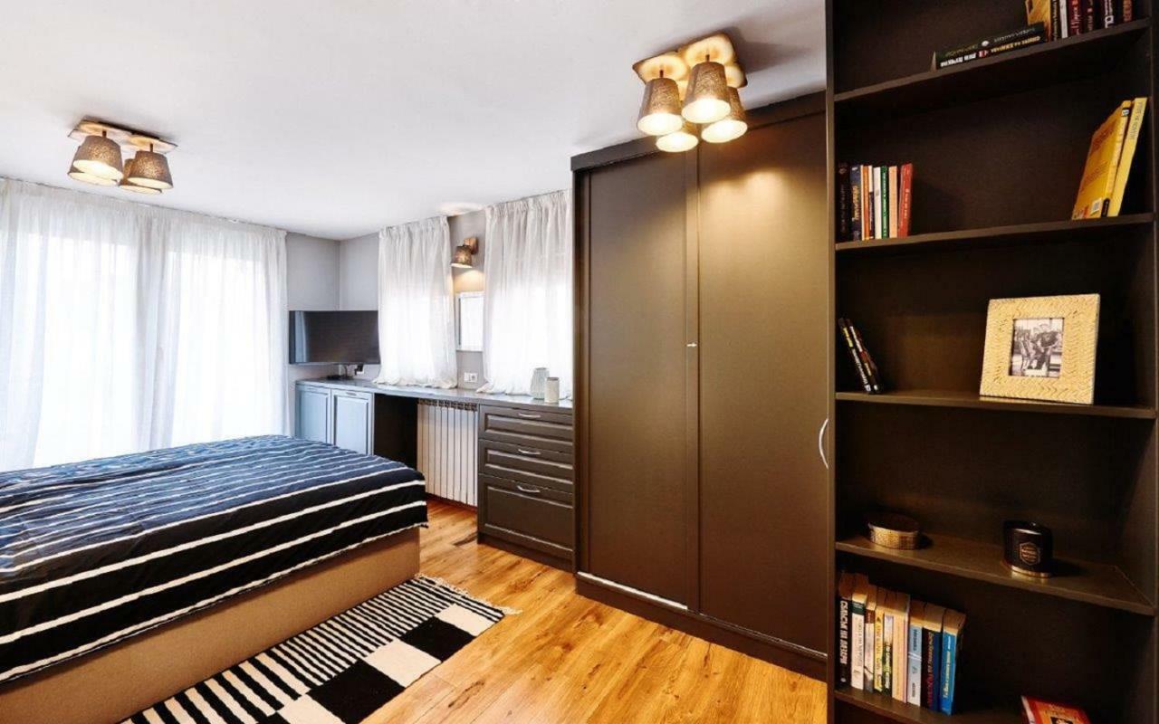 Stylish And High-end Designer In Center Sofia
